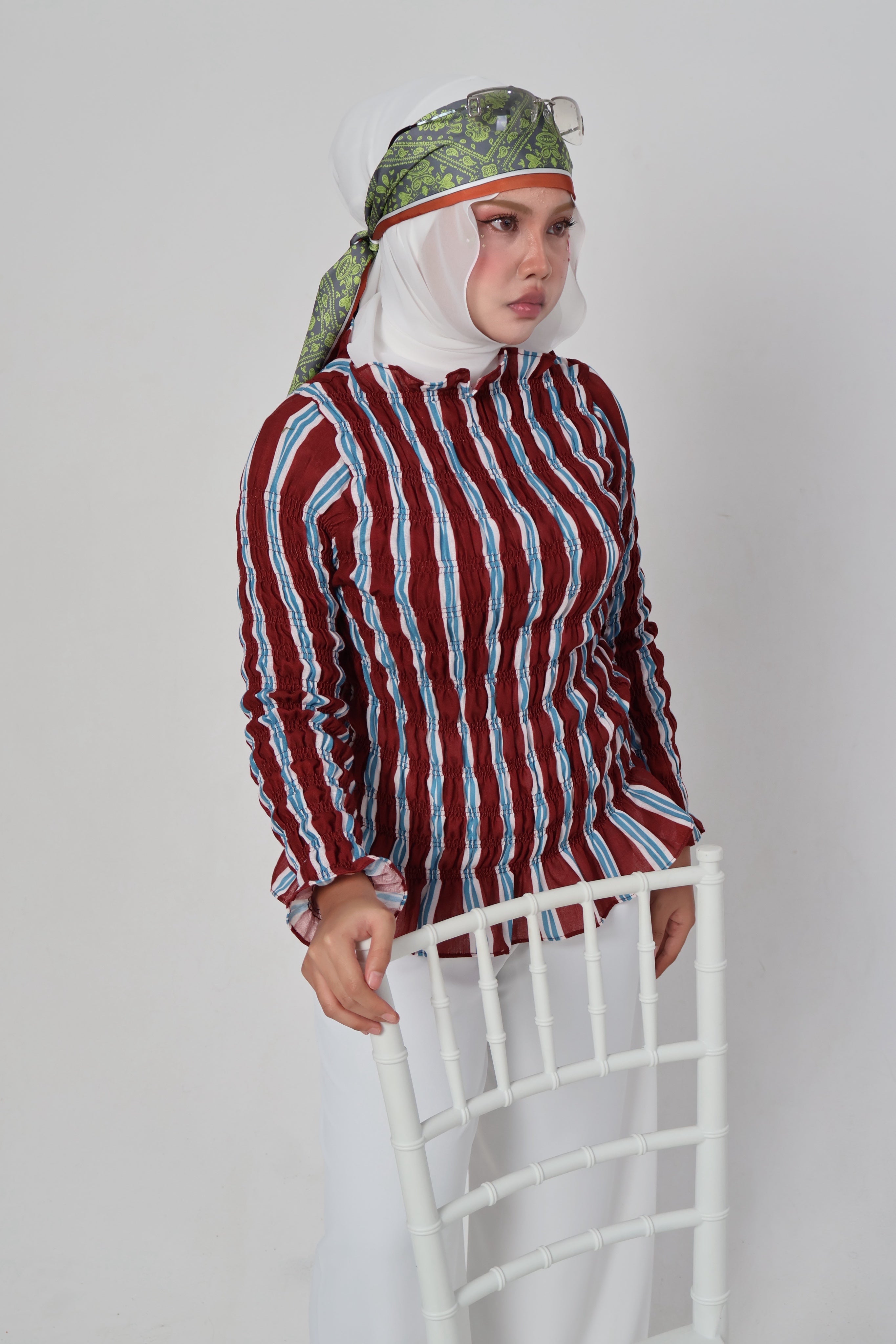 Tulip Linen Top in Burgundy