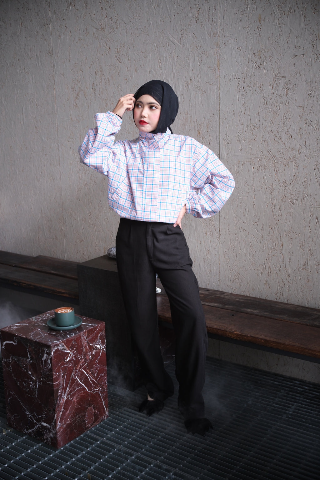 Lily Linen Pants in Black