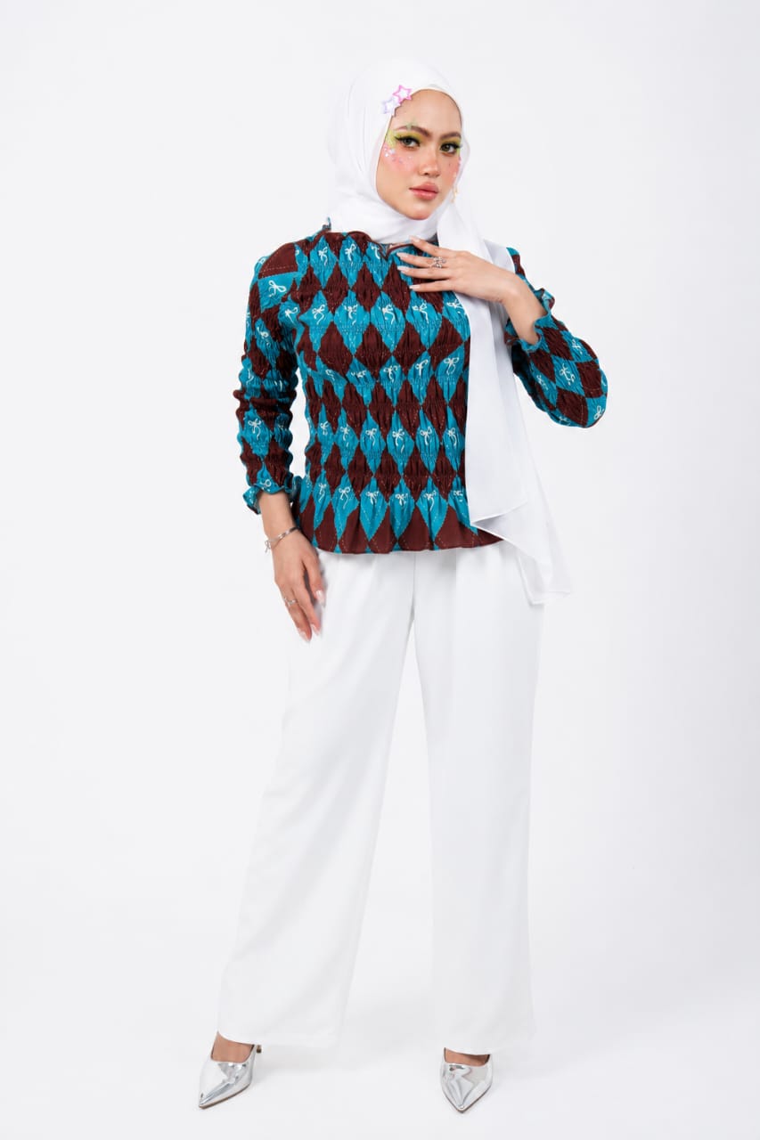 Tulip Linen Top in Dark Brown